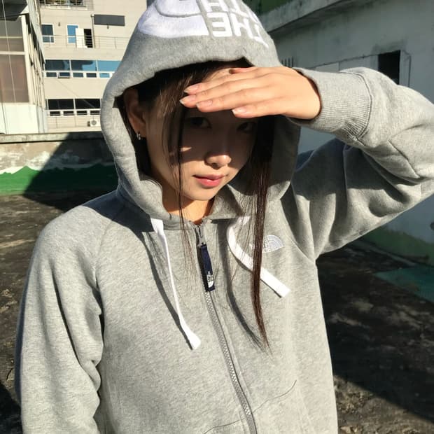 노스페이스 그레이 후드집업 