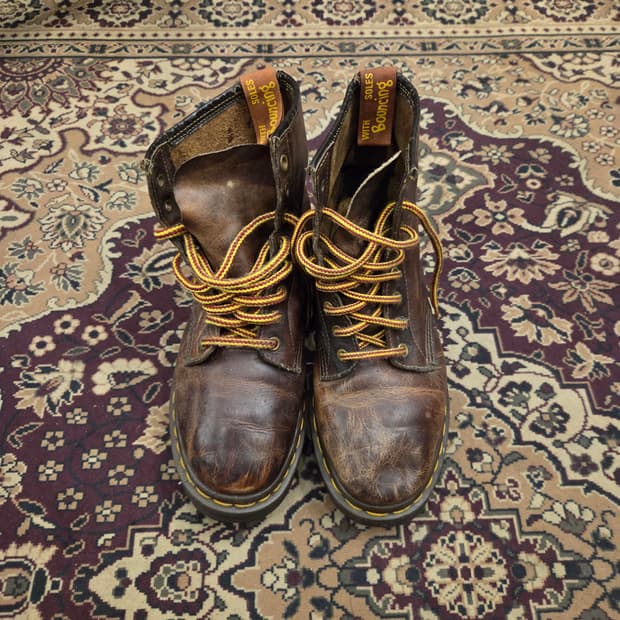 닥터마틴 1460 mie 브라운 크레이지호스 uk6 250-255