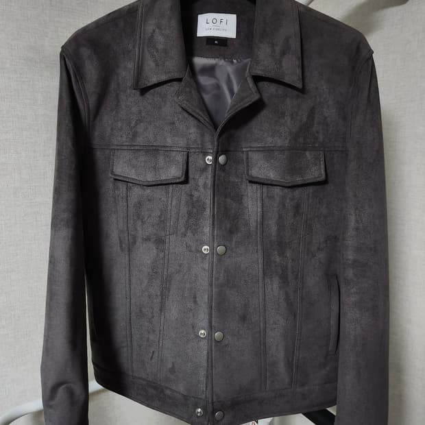 로파이 스웨이드 트러커 챠콜색상 xl사이즈 팝니다.