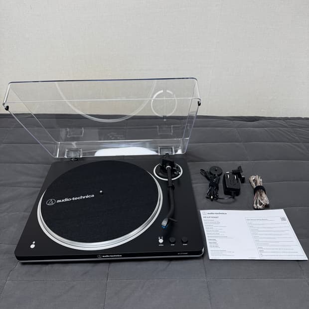 오디오테크니카 턴테이블 AT-LP70XBT 새상품