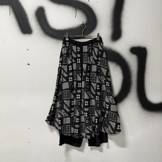 VTG 빈티지 블랙 히피 보헤미안 린넨 레이어드 스커트 팬츠