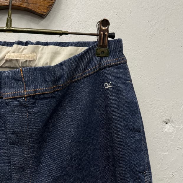 26) 45rpm Slim Indigo Denim Pants 