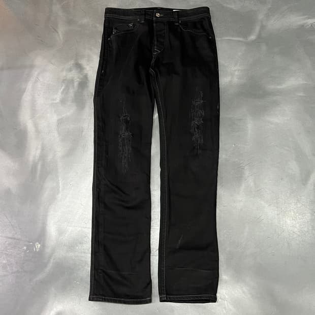  디젤 디스트로이트 데님 팬츠 y15547