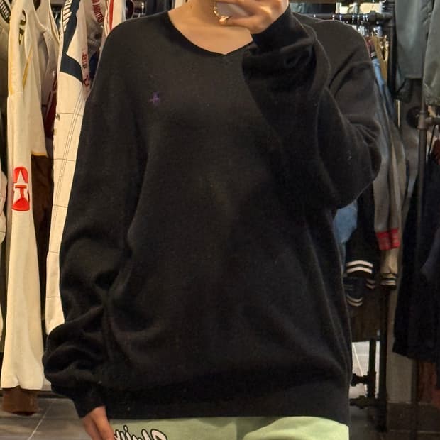 [NO.9] 폴로 브이넥 블랙 니트