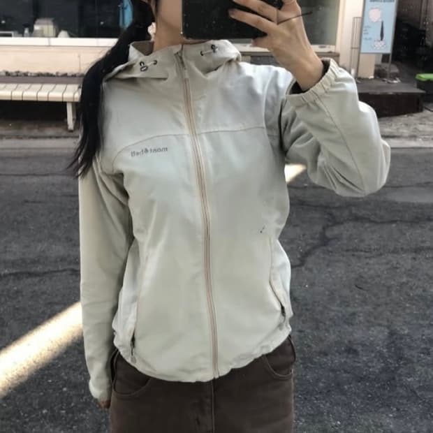몽벨 바람막이 아이보리 일본 재팬 1103246