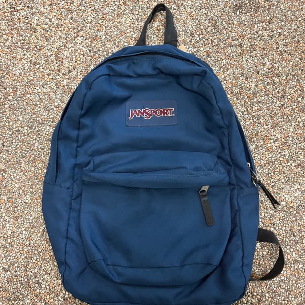 243. 잔스포츠 네이비 백팩 가방