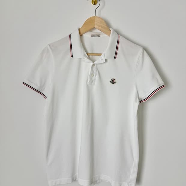 몽클레어 카라 반팔티 화이트