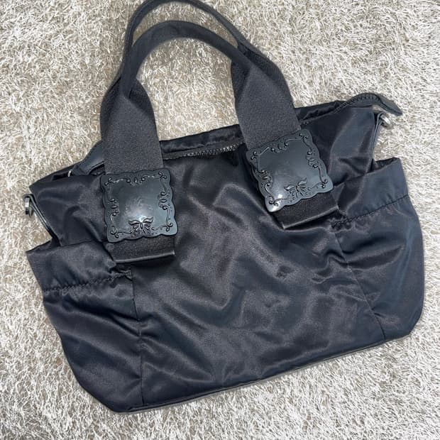 ANNASUI 안나수이 무광 블랙 미니 오리엔탈 고스고딕 숄더백