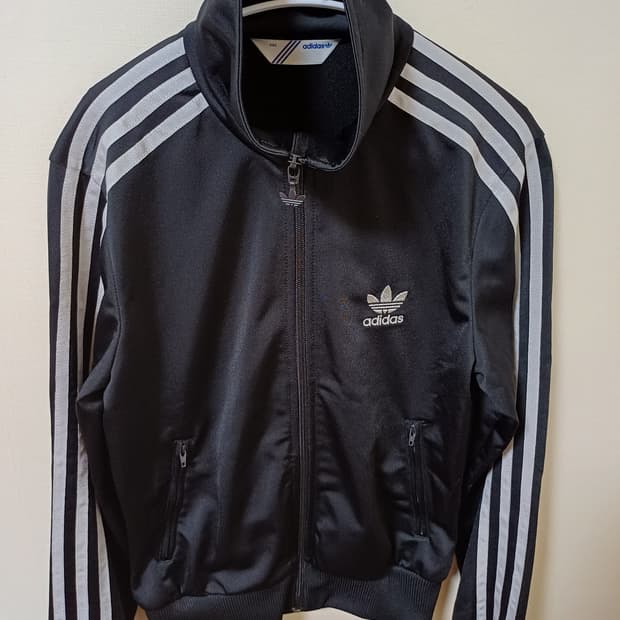 아디다스 블랙 삼선 트랙탑 져지