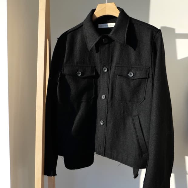 [구매글] 아벨리아 에드워드 고샤 CD 자켓 BLACK