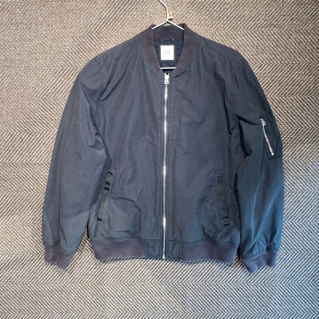 갭 플라이트 자켓