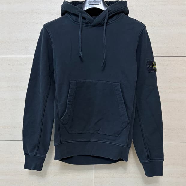 스톤아일랜드 후드 블랙