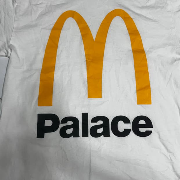 팔라스 맥도날드 반팔