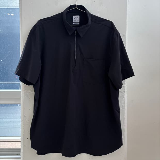 (L) 자라 ZARA 반집업 반팔 카라티