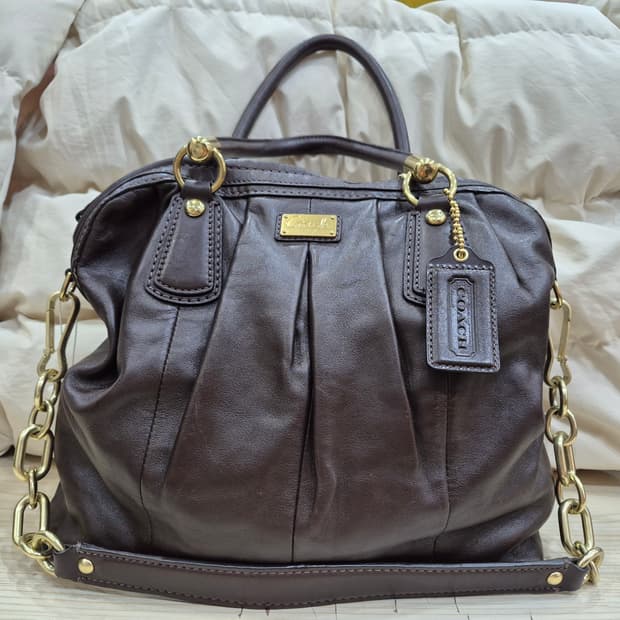 코치 브라운 가죽 토트백 15339