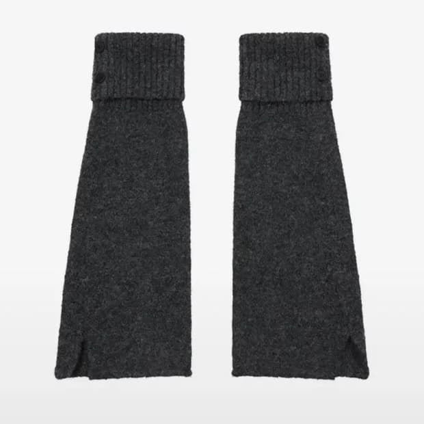 미세키서울 레그워머 차콜 knit leg warmer