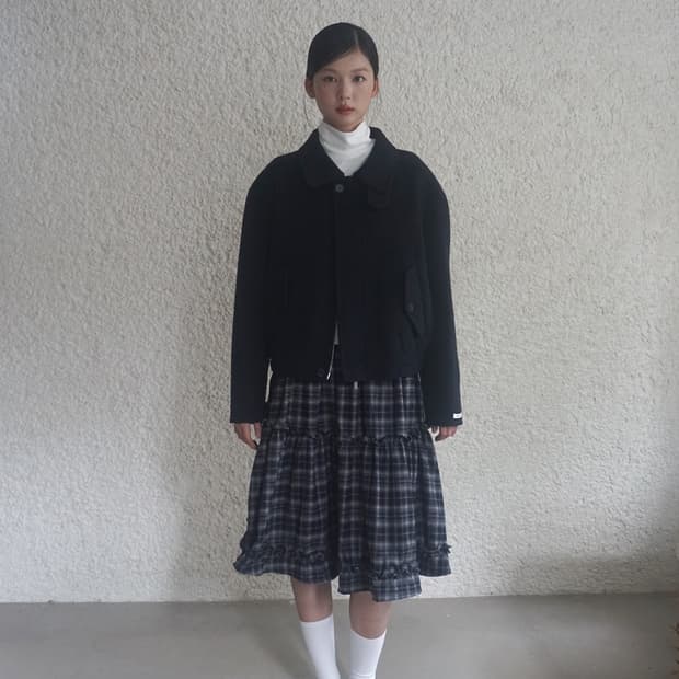 무드인사이드 비조 핸드메이드 하프 코트