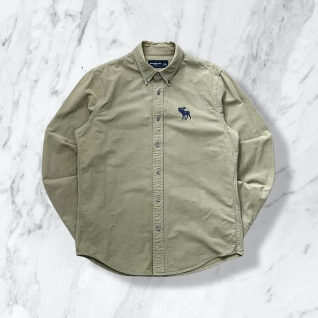 아베크롬비 로고 카키 셔츠