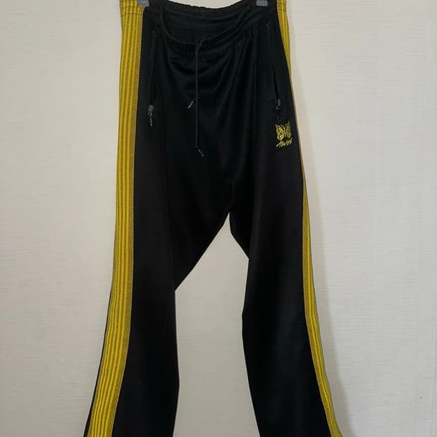 니들스 awge 콜라보 트랙팬츠 