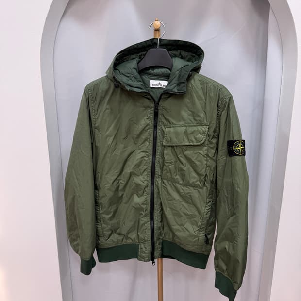 백화점판 스톤아일랜드 크링클랩스 봄버 자켓 S 