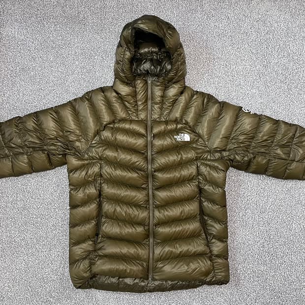 노스페이스 써밋 마테호른 RDS 다운 자켓 카키(L,100)