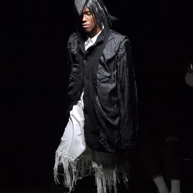 (구매)21aw 코트구해요