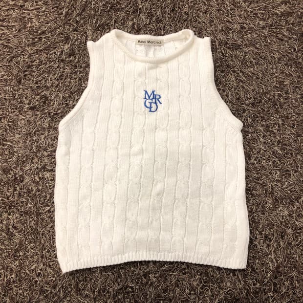마르디메크르디 꽈배기 케이블 니트 베스트 조끼
