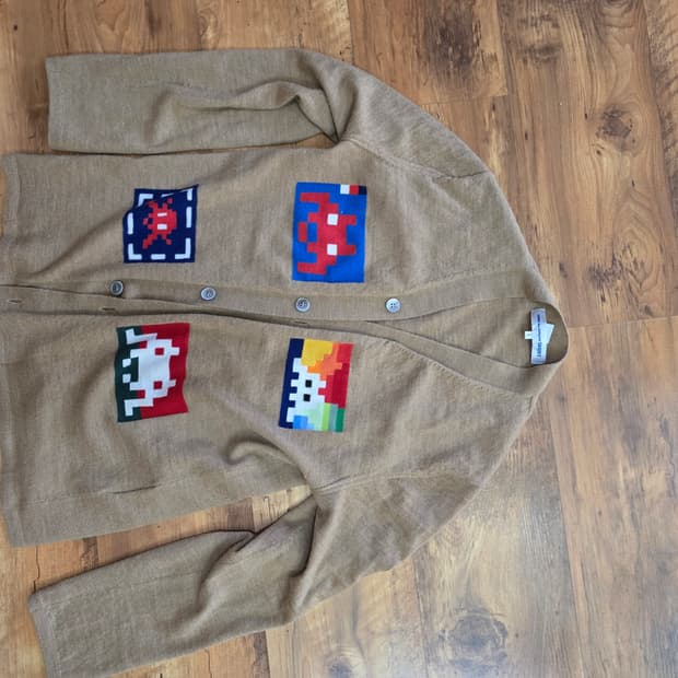 꼼데가르송 가디건  판매합니다 