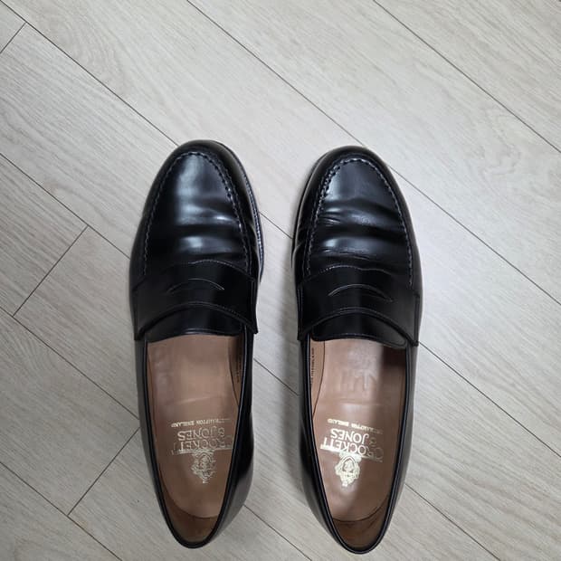 크로켓앤존스 보스턴 블랙 7.5e 사이즈