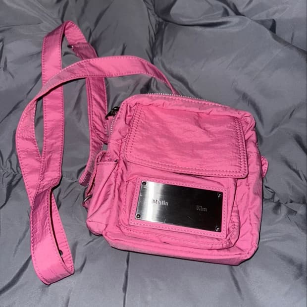 마뗑킴 카고 크로스백 미니 핑크