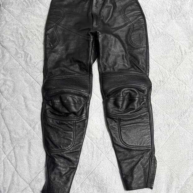 카티 스타일 모토 바이커 카우레더팬츠