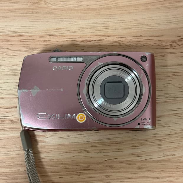 예약중) 카시오 z2300 아일릿 모카 디카 엑슬림 ex - z2300