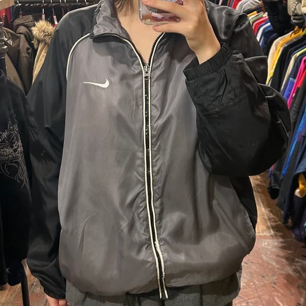 [HI] 나이키 바람막이 그레이