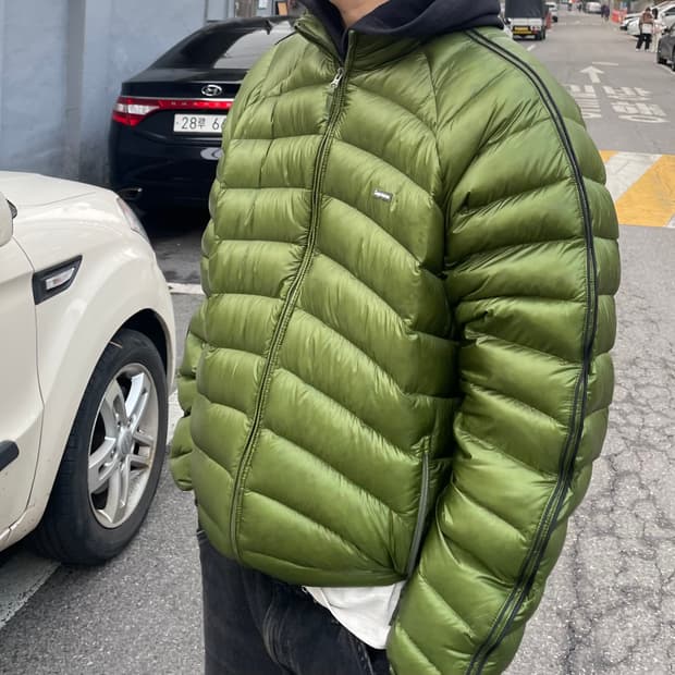 [L] 24 슈프림 마이크로 다운 자켓 올리브