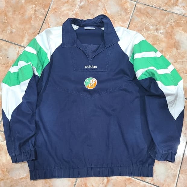 아디다스 90년대 아일랜드 축구 국대 트레이닝탑