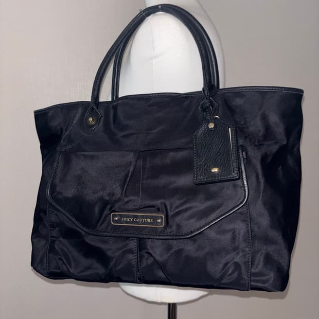 Juicy couture black shoulder bag