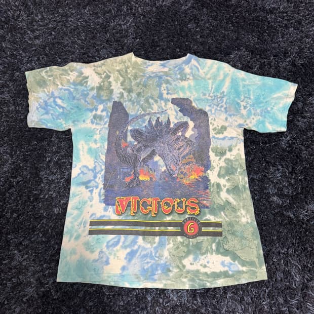 00’s godzilla t-shirt