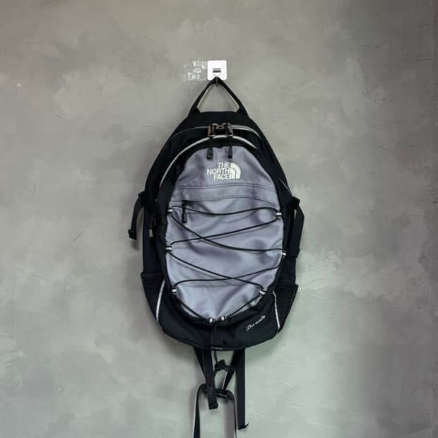 노스페이스 보레알리스 백팩 그레이 가방