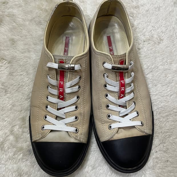 프라다 레더 스니커즈