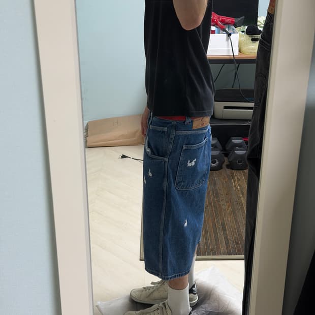 까르네볼렌테 Bunny Bonanza Blue 쇼츠(30)