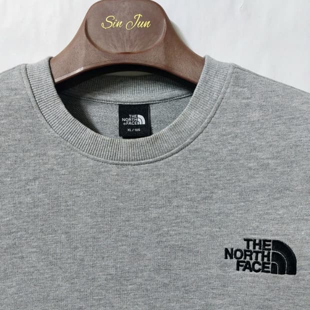 노스페이스 맨투맨 105