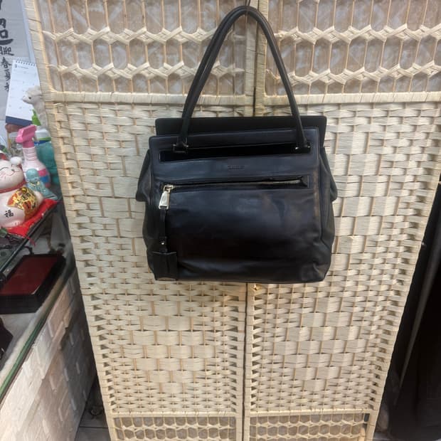 정품 질샌더 쇼퍼백 팝니다