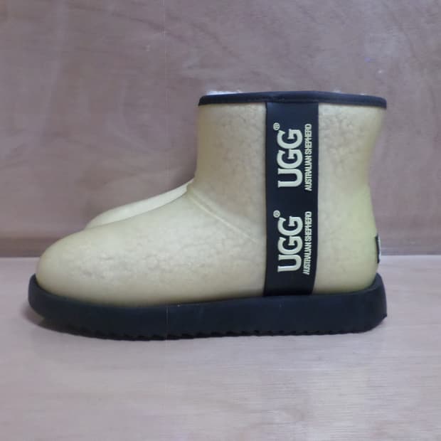 후루룩구제 250 어그 UGG 클리어 방한화 레인부츠 신발 