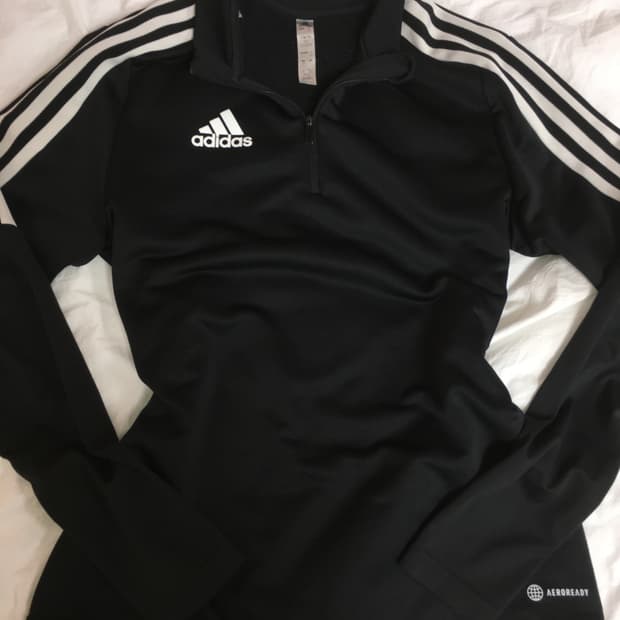 아디다스 반집업 셔츠