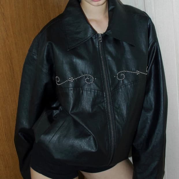 벤에시 레더 자켓 Studded western leather jacket