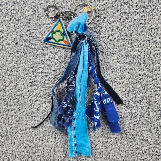 핸드메이드 커스텀 패치 반다나 카라비너 키링 / 10679