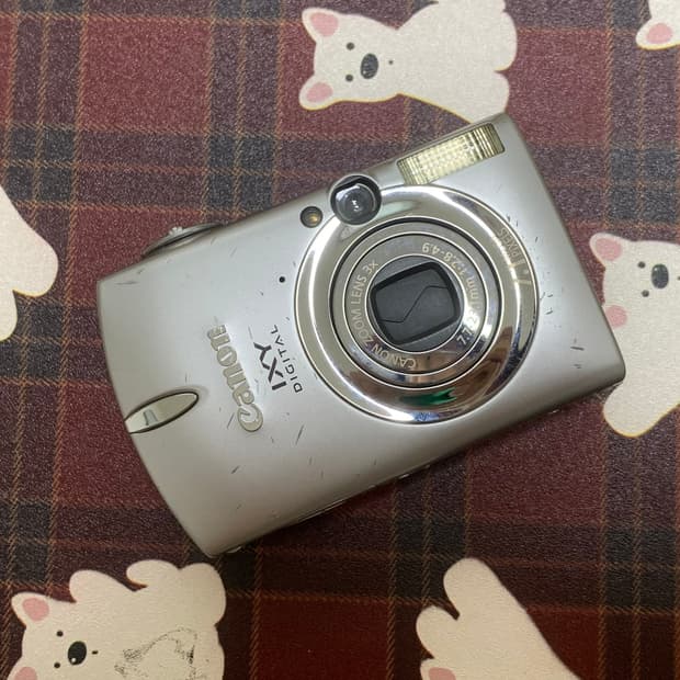 캐논 디카 익서스750(익시700) 카메라 판매합니다