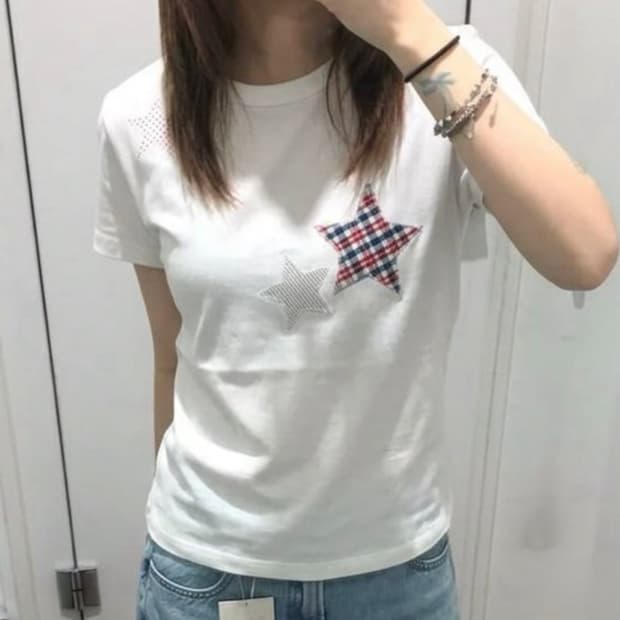 aeae check stars tee