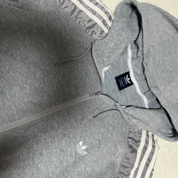 아디다스 그레이 후드집업