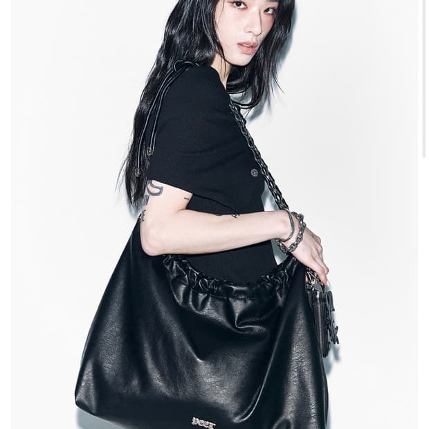YEEL) CHAIN SHOULDER BAG BK